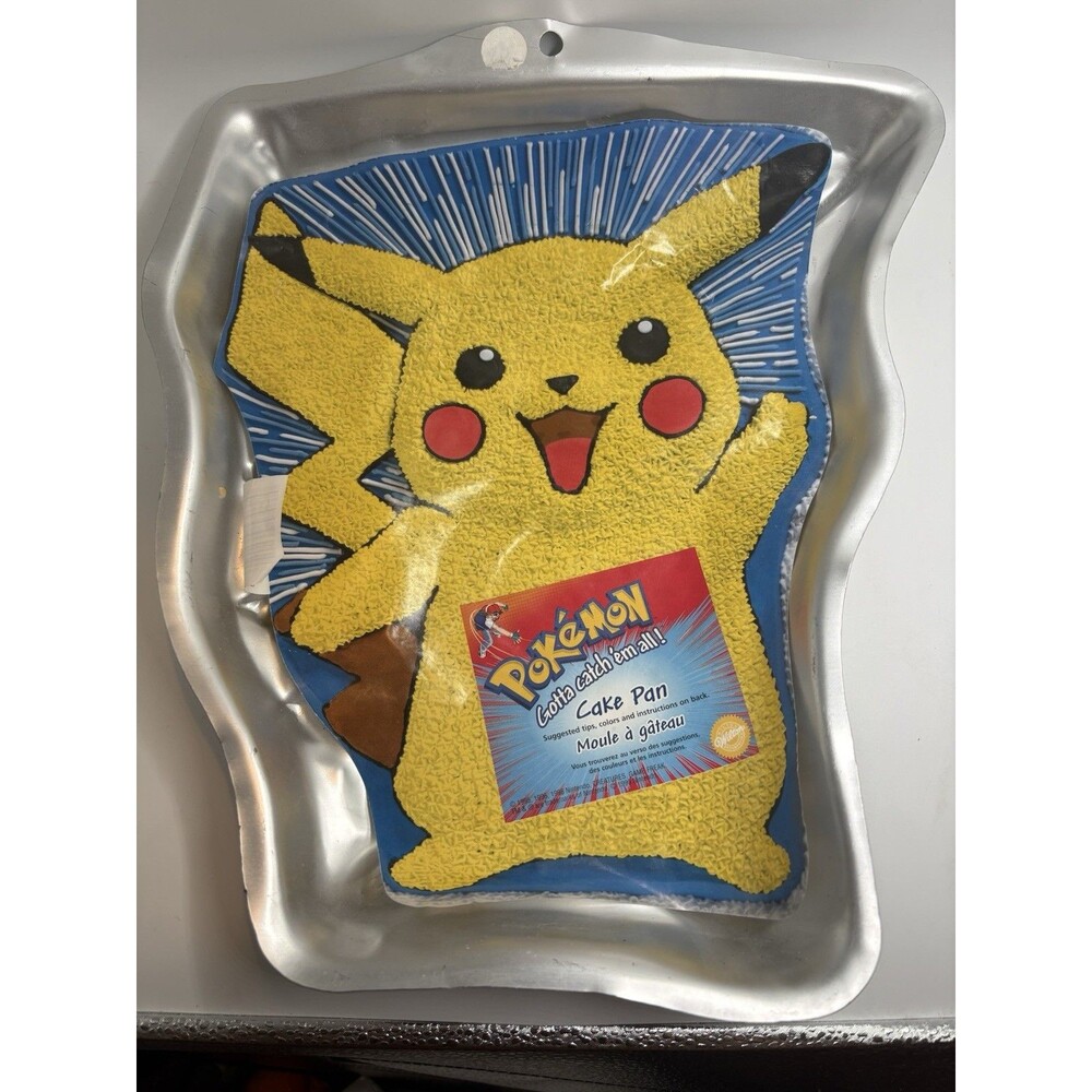 Vintage 90s Pokémon Pikachu  Baking Mold Tin Cake Pan